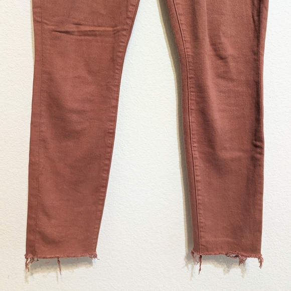 Mother The Looker Ankle Fray Jeans in Coconut Shell Gettin' in Size 28 EUC - Picture 4 of 12